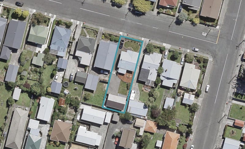 32 Central Terrace, Alicetown, Lower Hutt - Carousel 1