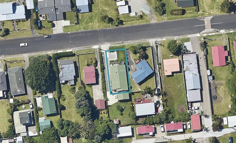 15 Leo Street, Waihi Beach, Waihi Beach - Carousel 1