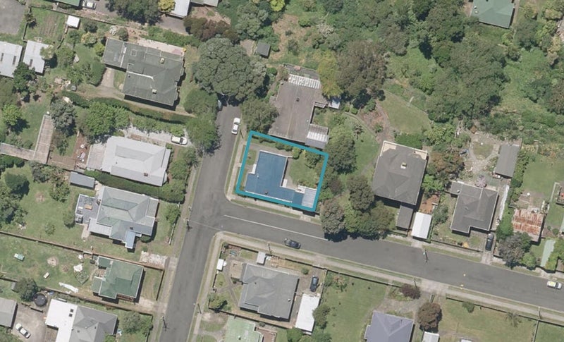 3 Fife Street, Durie Hill, Whanganui - Carousel 1
