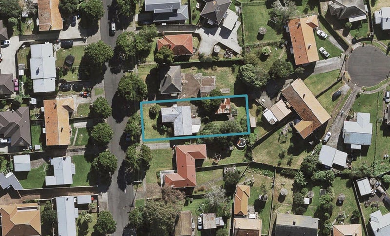 33 Waitangi Road, Onehunga, Auckland - Carousel 1