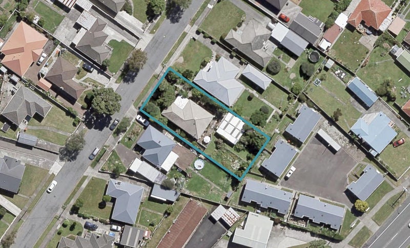 10 Mcdonald Street, Taita, Lower Hutt - Carousel 1