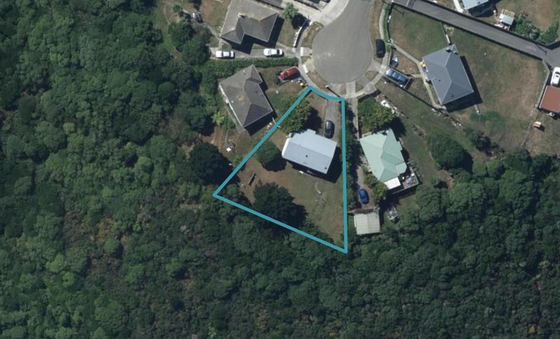 12 Rakihau Place, Titahi Bay, Porirua - Carousel 1