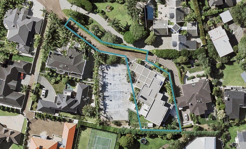 87 Manor Park, Sunnyhills, Auckland - Carousel 1