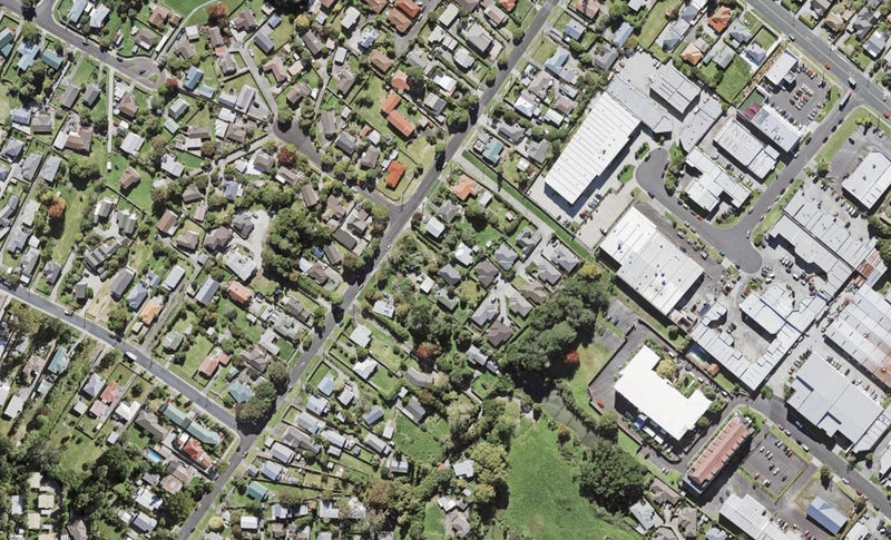 5/39 Brandon Road, Glen Eden, Auckland - Carousel 1