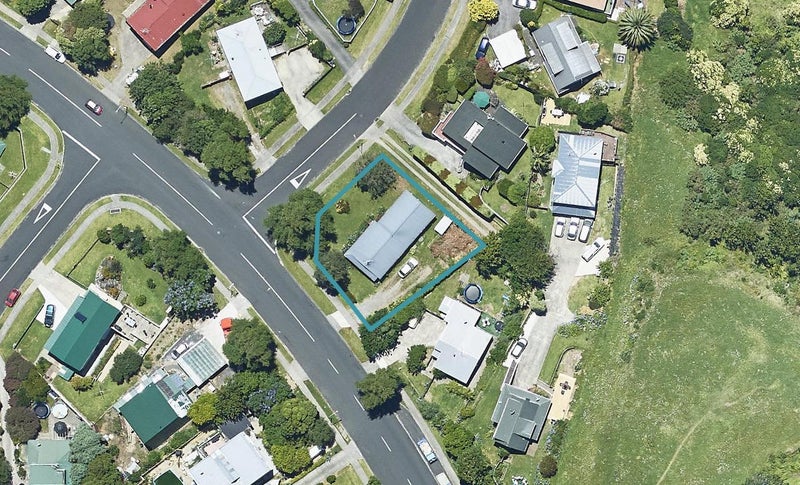 29 Osprey Drive, Welcome Bay, Tauranga - Carousel 1
