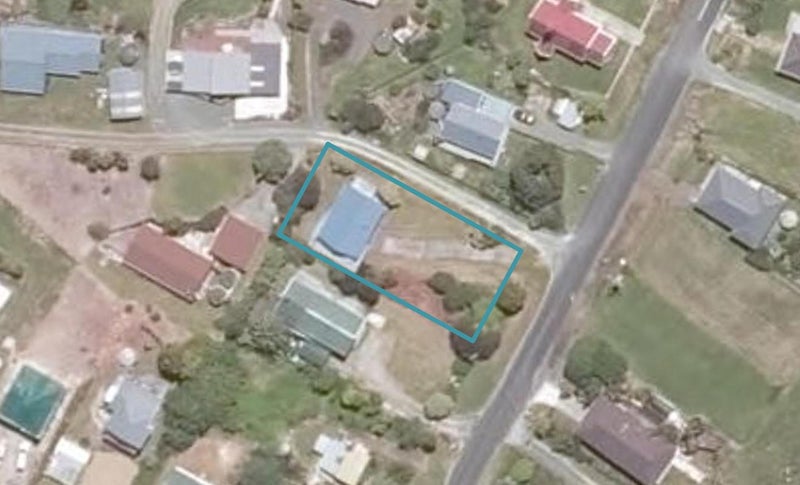 25 Oxford Street, Maungaturoto - Carousel 1