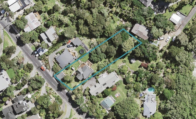 80 Tanekaha Road, Titirangi, Auckland - Carousel 1