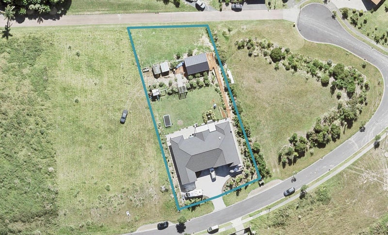 31 Balboa Drive, Matakatia, Whangaparaoa - Carousel 1