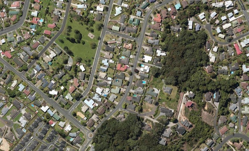 230 Fairway Drive, Kamo, Whangarei - Carousel 1