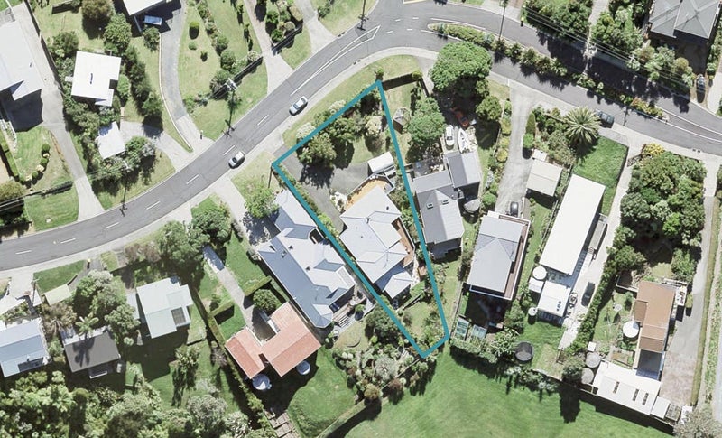 83 Shakespear Road, Army Bay, Whangaparaoa - Carousel 1