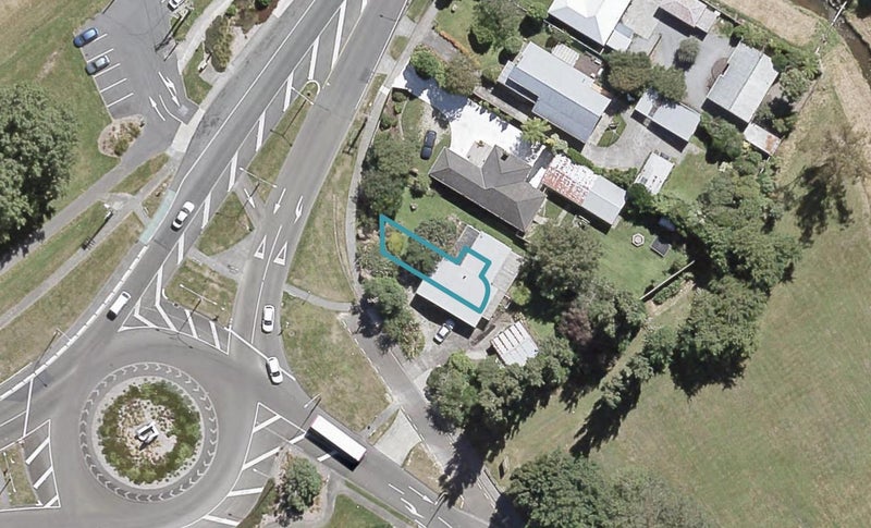 243/1 Stokes Valley Road, Stokes Valley, Lower Hutt - Carousel 1