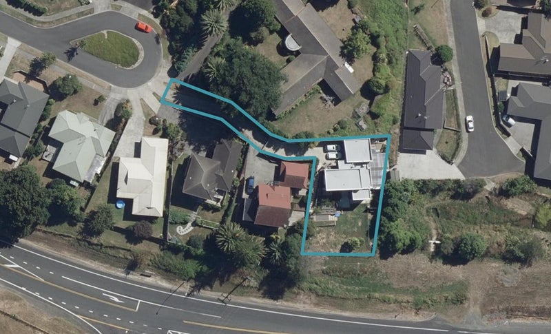 34 Palm Grove Drive, Western Heights, Hamilton - Carousel 1