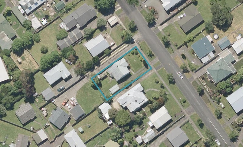 17 Stewart Street, Aramoho, Whanganui - Carousel 1