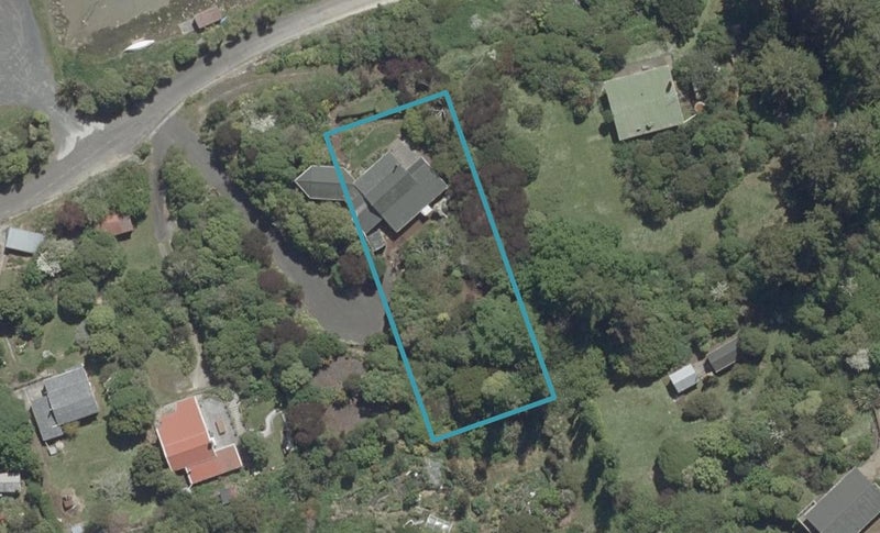 26 Bay Road, Pūrākaunui, Port Chalmers - Carousel 1