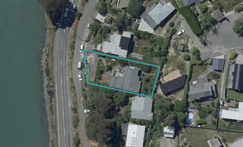 9 Ferrymead Terrace, Ferrymead, Christchurch - Carousel 1