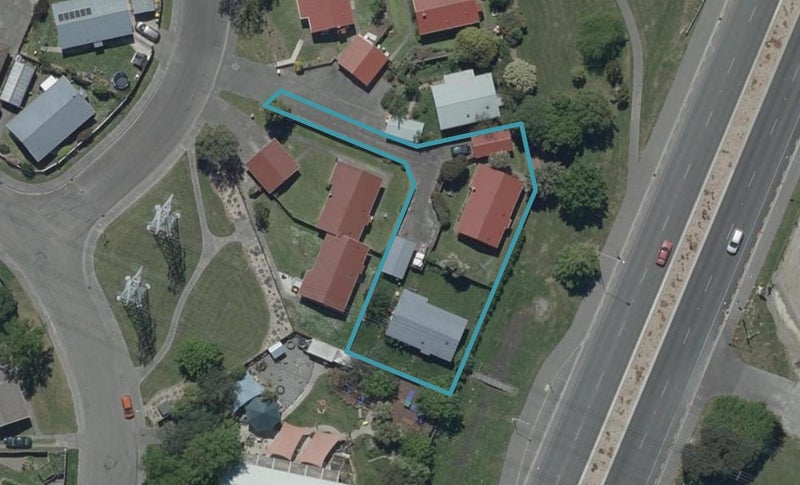 6 Heidi Place, Broomfield, Christchurch - Carousel 1