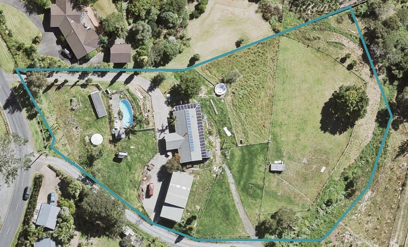 24 Christian Road, Swanson, Auckland - Carousel 1