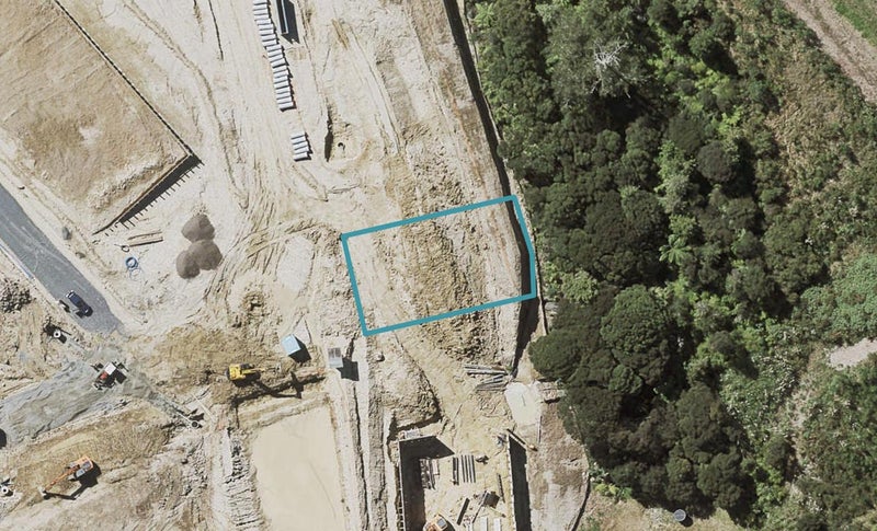 69 Rathmullen Place, Pinehill, Auckland - Carousel 1