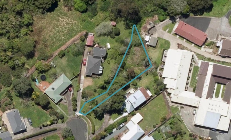 51 Tuatara Drive, Te Kamo, Whangārei - Carousel 1