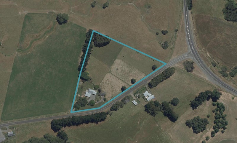 40 Fergusson Road, Halcombe, Feilding - Carousel 1