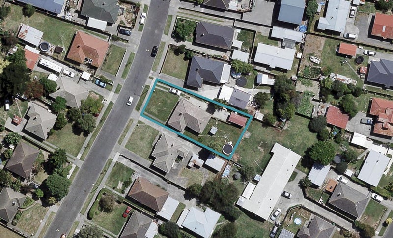 32 Massey Crescent, Marewa, Napier - Carousel 1