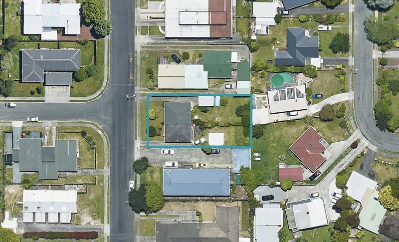 20 Deere Avenue, Fenton Park, Rotorua - Carousel 1