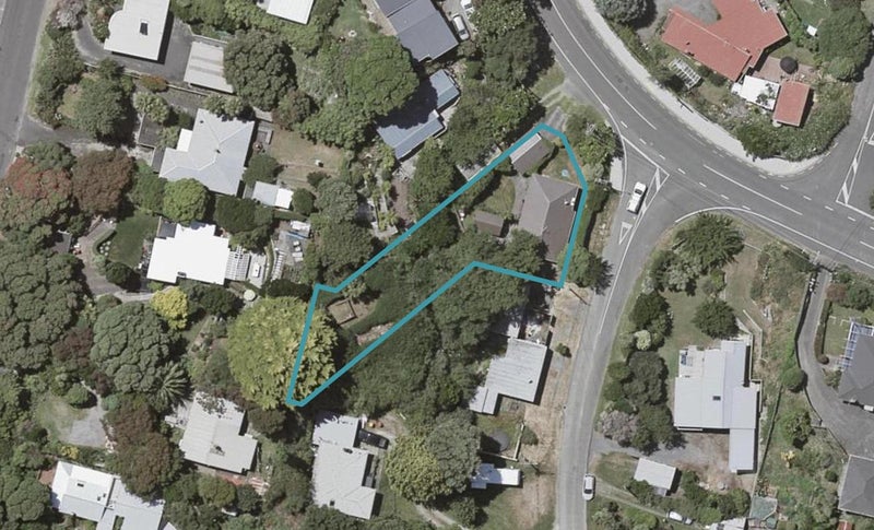 2 Dell Road, Raumati South, Paraparaumu - Carousel 1