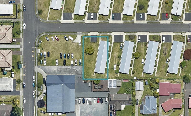 1 Lucas Place, Fenton Park, Rotorua - Carousel 1