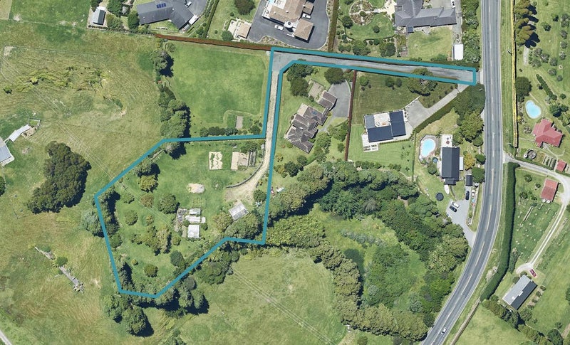 330 Cambridge Road, Tauriko, Tauranga - Carousel 1