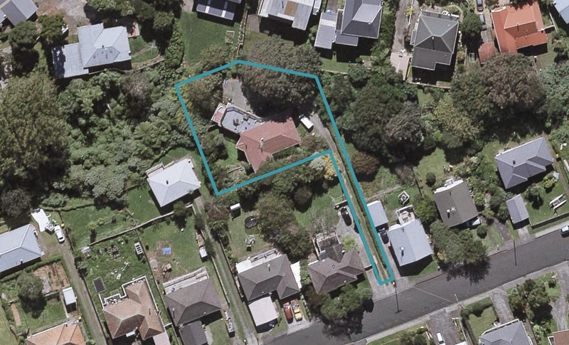 24A Parsons Street, Vogeltown, New Plymouth - Carousel 1