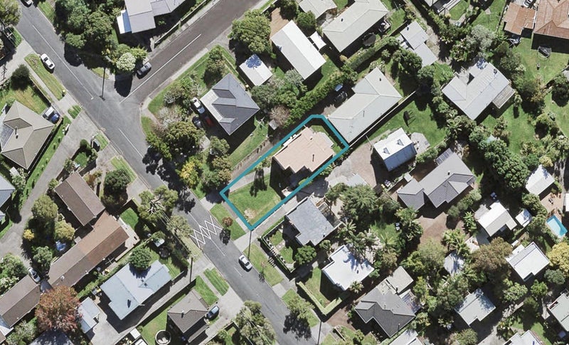 16 Gardner Avenue, New Lynn, Auckland - Carousel 1