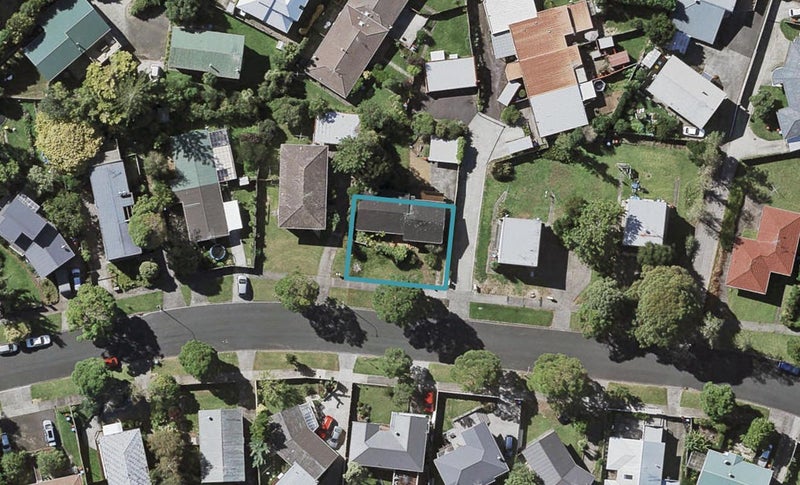 30B Strong Street, Saint Johns, Auckland - Carousel 1