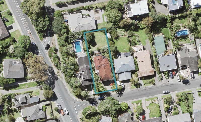 4 Red Bluff Rise, Campbells Bay, Auckland - Carousel 1