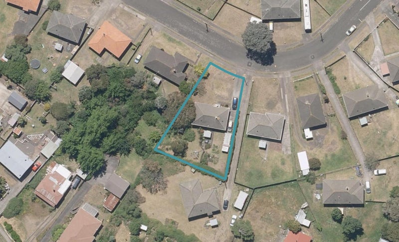 21 Churchill Crescent, Tawhero, Whanganui - Carousel 1