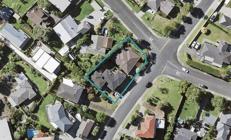 1/63 Alexander Street, Cockle Bay, Auckland - Carousel 1