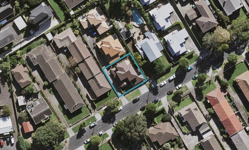 10A Turama Road, Royal Oak, Auckland - Carousel 1