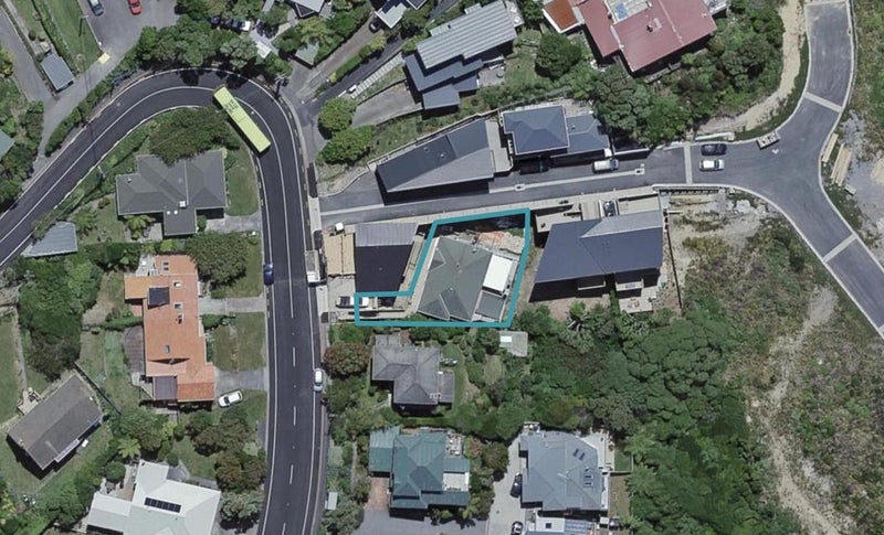 96A Homebush Road, Khandallah, Wellington - Carousel 1
