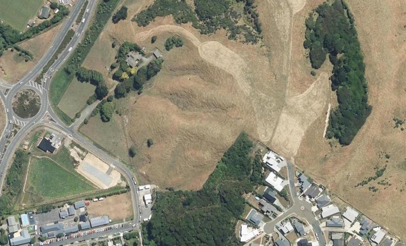 10 Te Ara Horoeka, Plimmerton, Porirua - Carousel 1