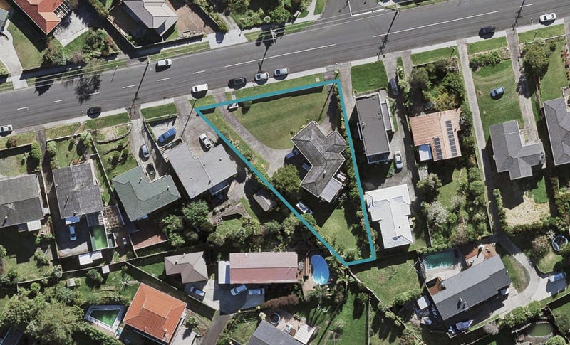 101 Coronation Road, Hillcrest, Auckland - Carousel 1