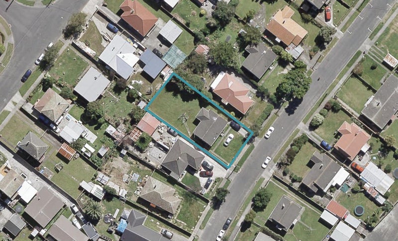 19 Poole Street, Taita, Lower Hutt - Carousel 1