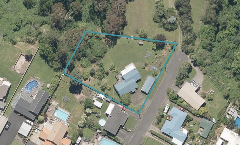 3 Iris Place, Bastia Hill, Whanganui - Carousel 1