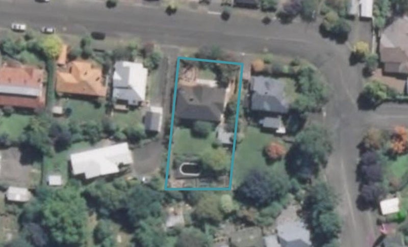 13 Kitchener Square, Highfield, Timaru - Carousel 1