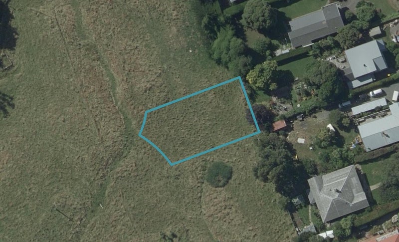 15 Batham Way, Broad Bay, Dunedin - Carousel 1