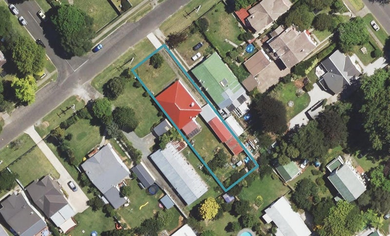 121 Sheehan Street, Whataupoko, Gisborne - Carousel 1
