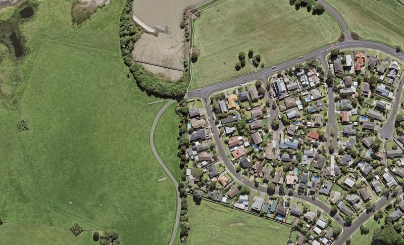 34 Andes Avenue, Mangere Bridge, Auckland - Carousel 1