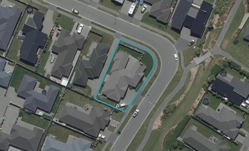 30 Davaar Crescent, Broomfield, Christchurch - Carousel 1