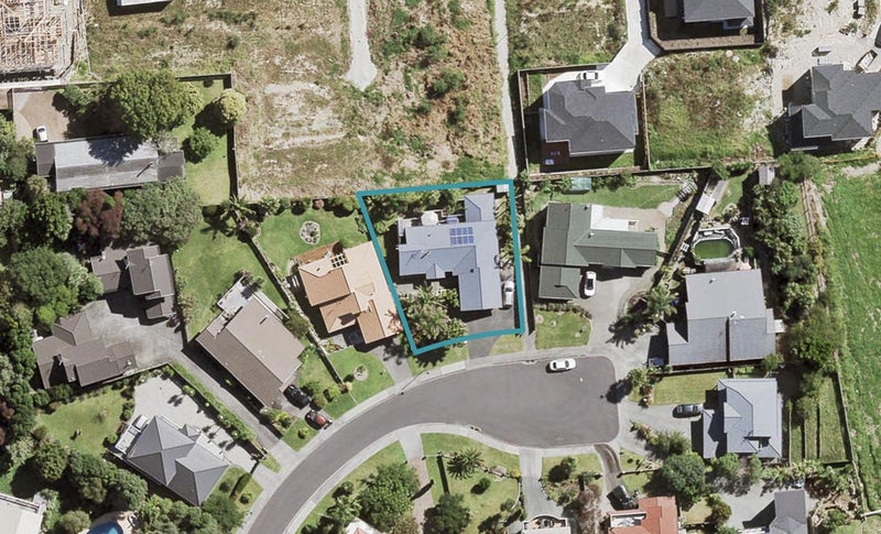 12 Gerda Place, Ranui, Auckland - Carousel 1