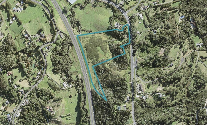 1316 East Coast Road, Redvale, Auckland - Carousel 1