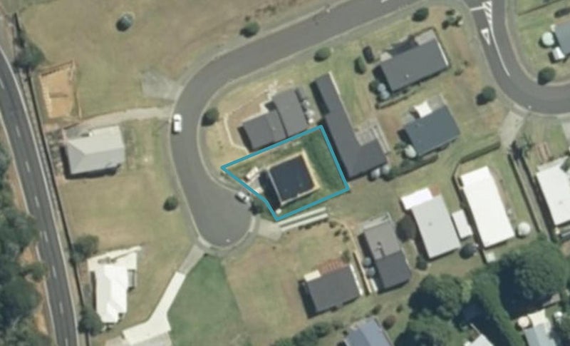 7 Ross Place, Whiritoa, Waihi - Carousel 1