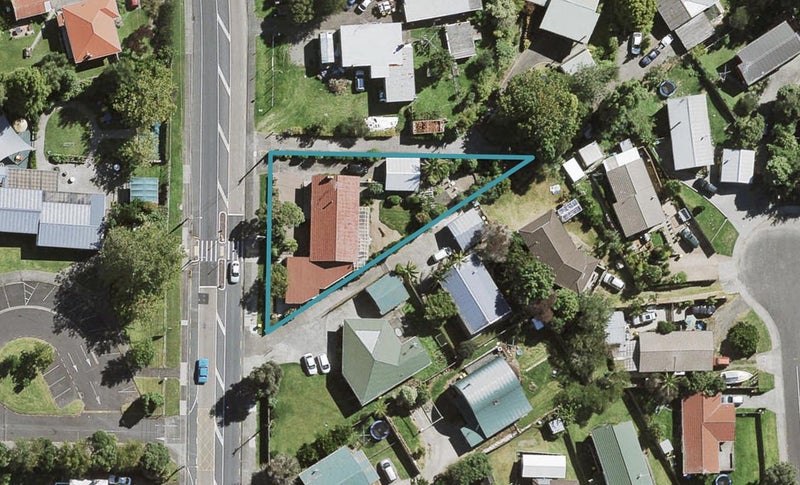 143 Don Buck Road, Massey, Auckland - Carousel 1
